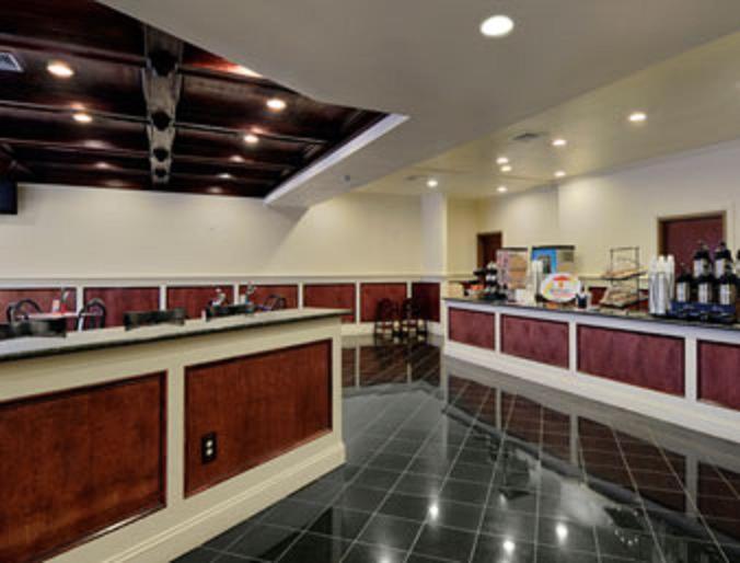 Super 8 By Wyndham Danville Restaurant foto